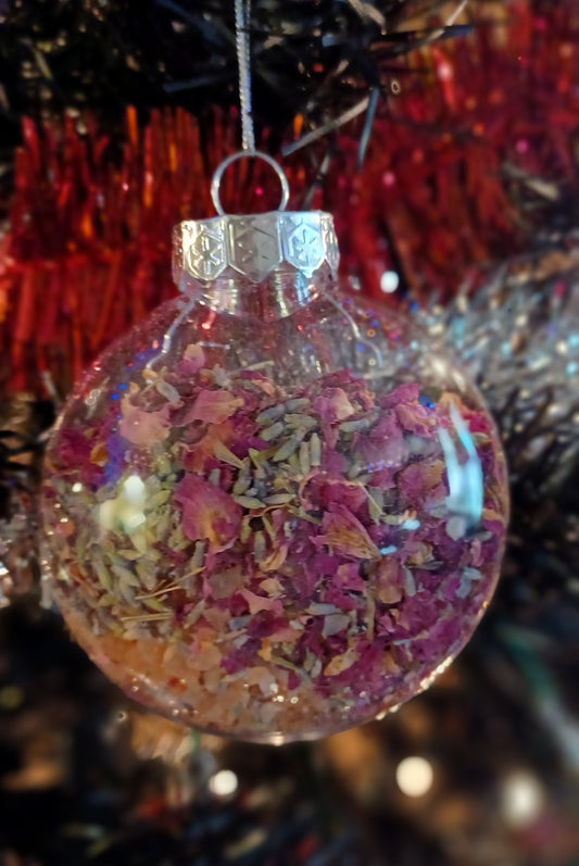 Victorian Dreams Ornament